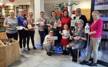 Warsztaty decupage w Bibliotece