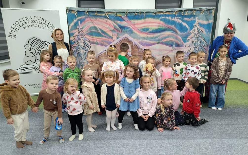 Teatr Blaszany Bębenek z nowym spektaklem pt. Renifer Niko ratuje zimę